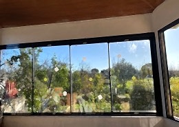 Karaburun Cam Balkon